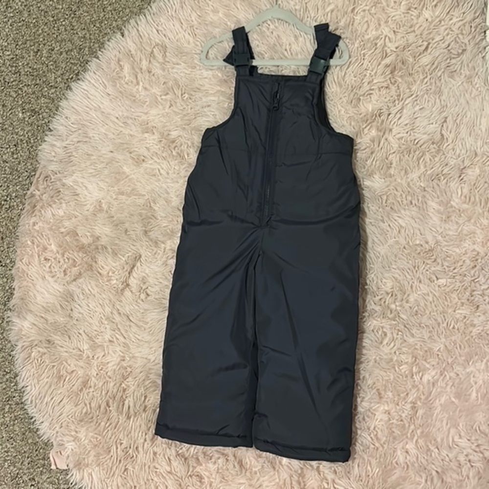 Just one you size 3t gray snow pants